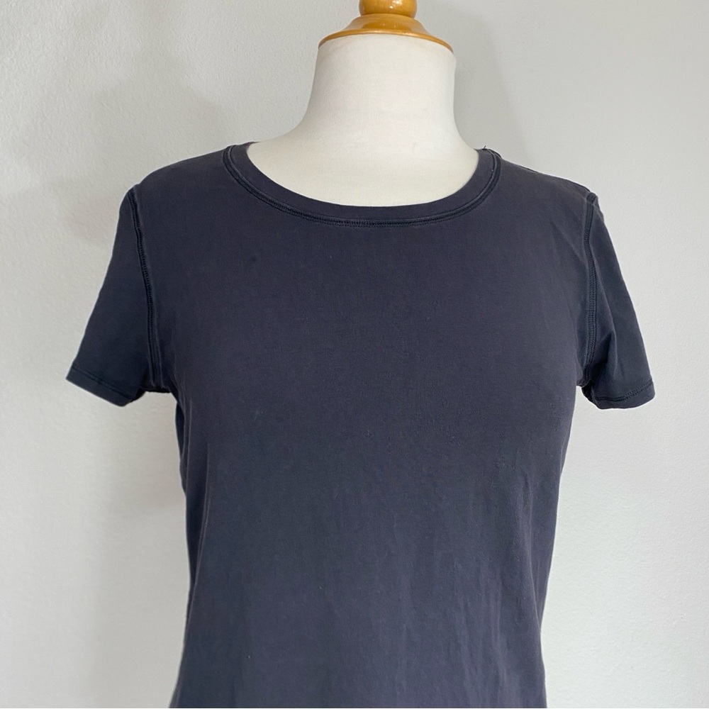 Lululemon Women's Black Crew Soft Stretch T-Shirt Size 8 Workout Athleisure Gym - Picture 7 of 15